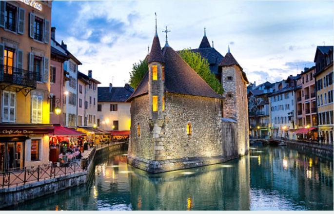 ---The Century---Au Centre D'Annecy Daire Dış mekan fotoğraf